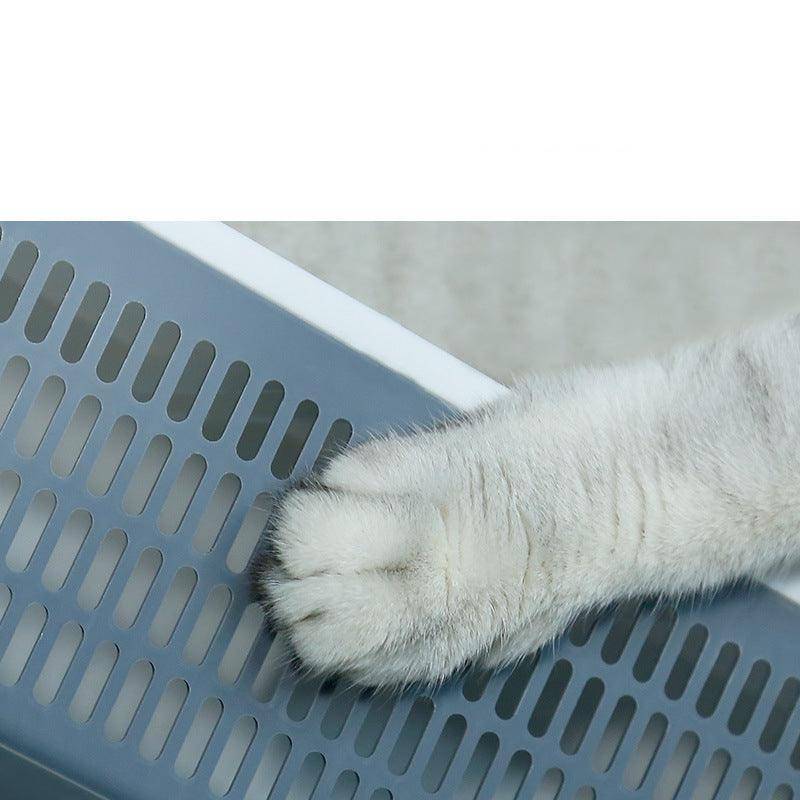 Sleek and Stylish Large Semi-Enclosed Plastic Cat Litter Box – Durable, Easy Clean & Modern Design | The PetRiot
