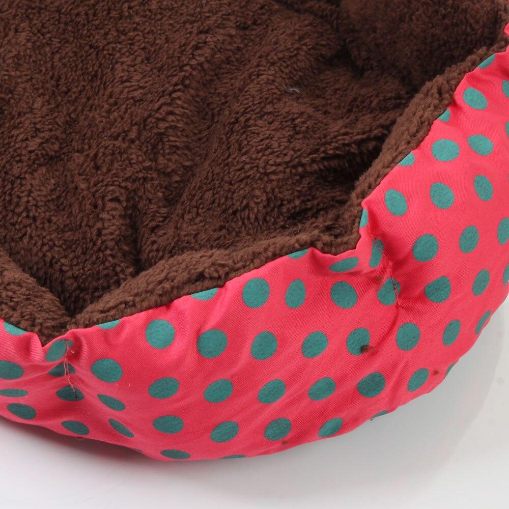 Pet Bed Dot Pattern Octagonal