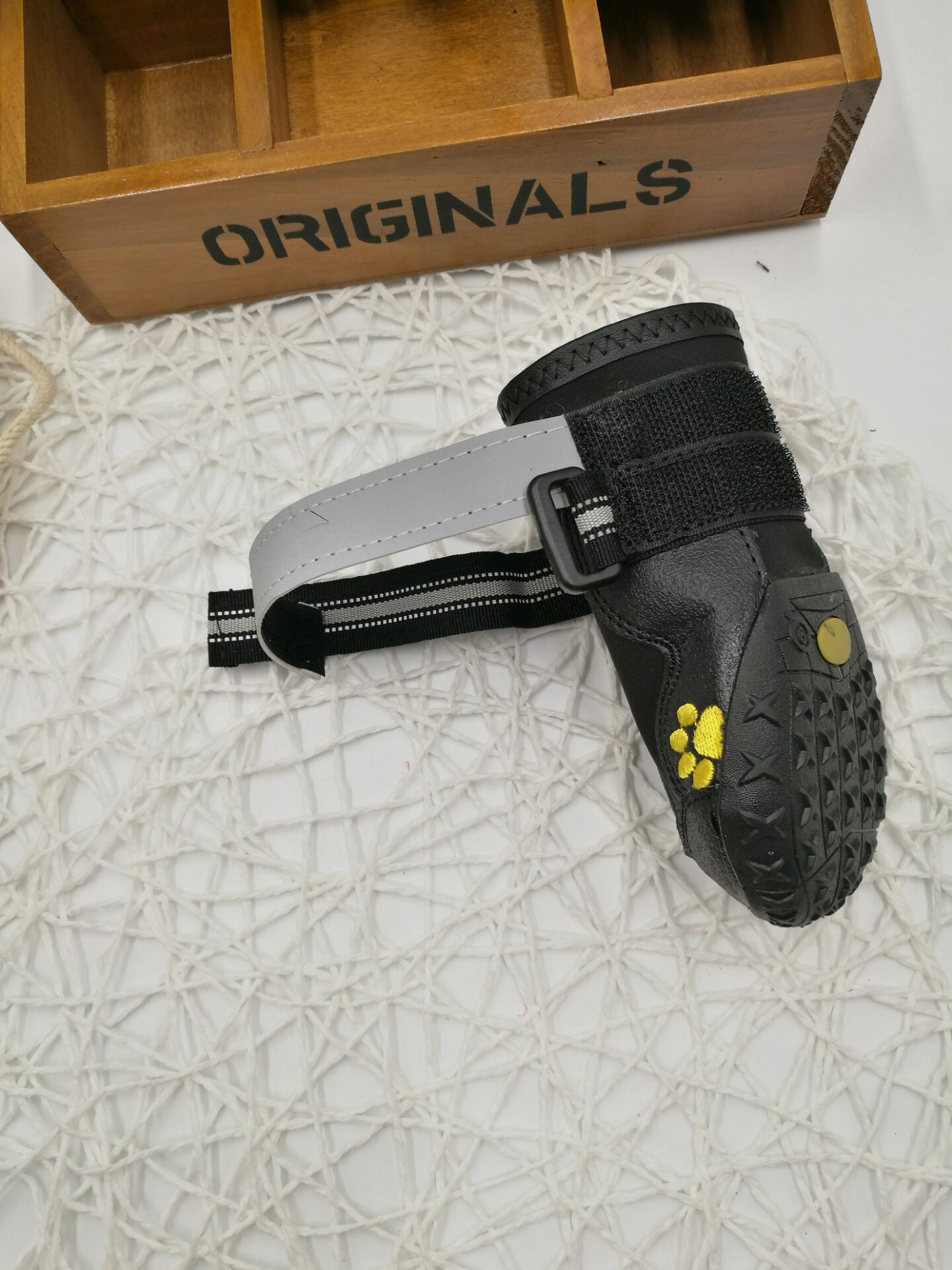 Dog shoes