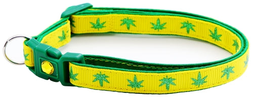 Marijuana Leaves - Breakaway Cat Collar